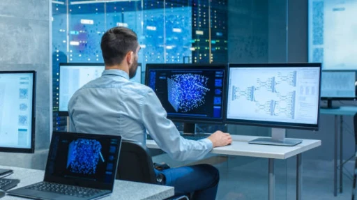 kereslet informatikus