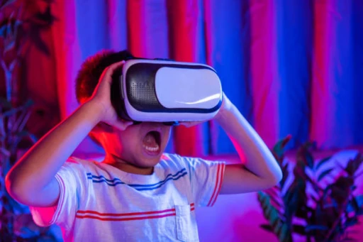 vr korhatár